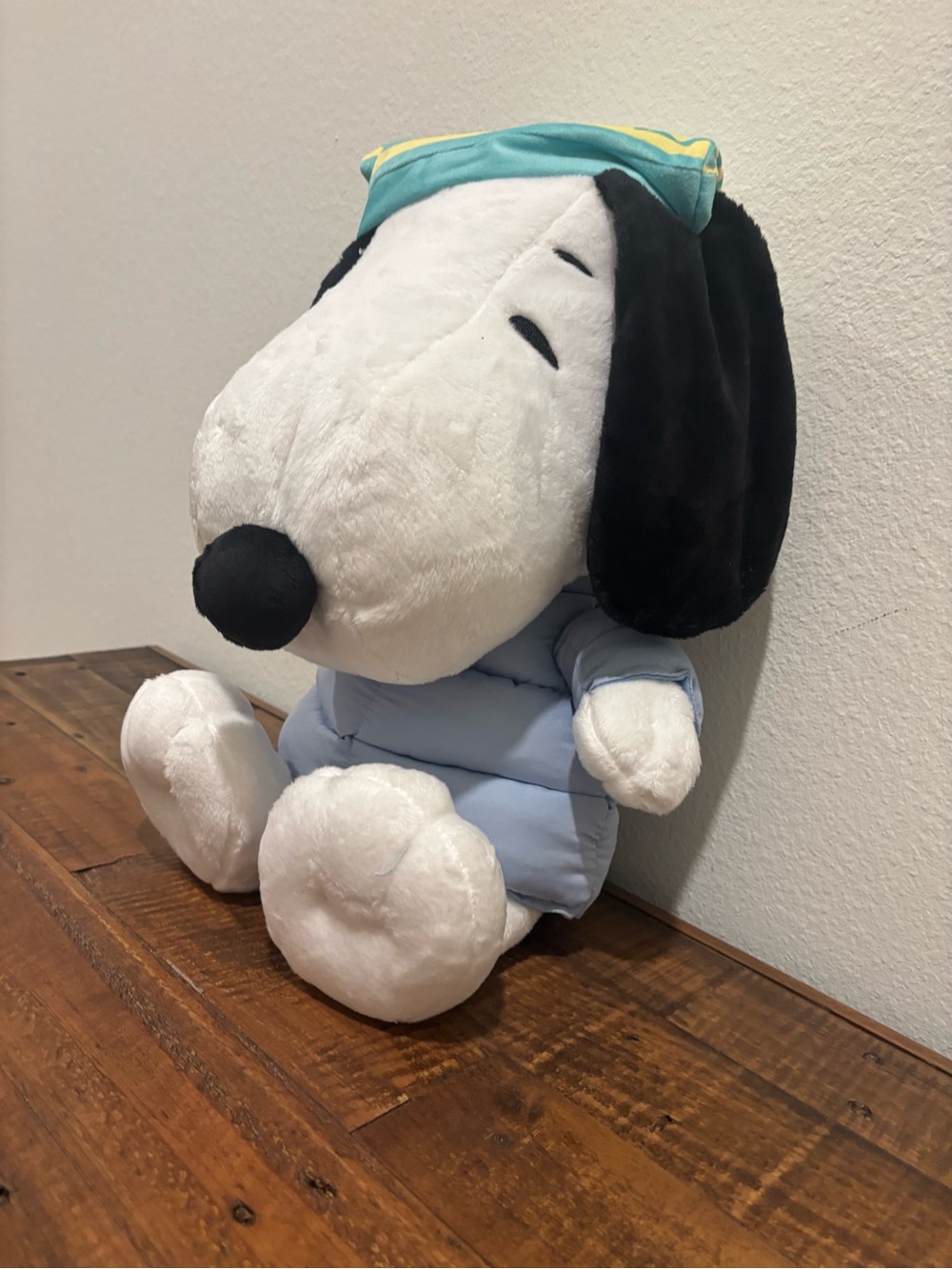 Peanuts Snoopy Plush Backpack-Hot Topic - Picture 3 of 15